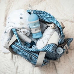 BEABA Melkpoederdoseerdoos 3 Stapelbare Compartimenten 270ml Groen/Blauw/Grijs -Kleintje Luxe beaba melkpoederdoseerdoos 3 stapelbare compartimenten 270ml groen blauw grijs a303155 2