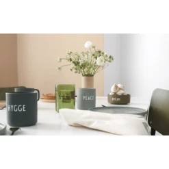 Design Letters Favoriete Mok Green -Kleintje Luxe design letters favoriete mok green a351501 3