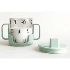 Design Letters Handvat Voor Kinderen Die Glas Drinken Van Tritan In Naakt 9 Design Letters Handvat Voor Kinderen Die Glas Drinken Van Tritan In Naakt -Kleintje Luxe design letters handvat voor kinderen die glas drinken van tritan in naakt a305470 4