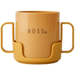 Design Letters Houder Voor Drinkbeker Voor Kinderen, Tritan, Mosterdgeel -Kleintje Luxe design letters houder voor drinkbeker voor kinderen tritan mosterdgeel a316021 3