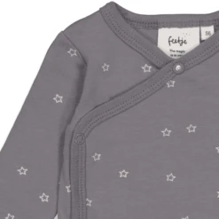 Feetje Swaddle Sketchy Star Grijs -Kleintje Luxe feetje swaddle sketchy star grijs a317266 2
