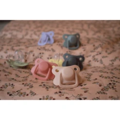 Filibabba Fopspeen +6 Maanden Peach , 2 Stuks -Kleintje Luxe filibabba fopspeen 6 maanden peach 2 stuks a343544 2