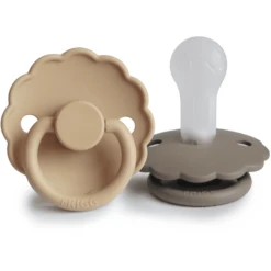 FRIGG Fopspeen Daisy Silicone, Croissant/Portobello 6-18 Maanden, 2 Stuks. -Kleintje Luxe frigg fopspeen daisy silicone croissant portobello 6 18 maanden 2 stuks a397563 3