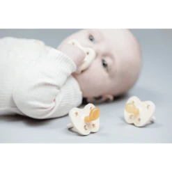 HEVEA Fopspeen - Natuurlijk Rubber / Milky White / Rond / Ster & Maan (vanaf 3 Maanden) -Kleintje Luxe hevea fopspeen natuurlijk rubber milky white rond ster amp maan vanaf 3 maanden a295169 3