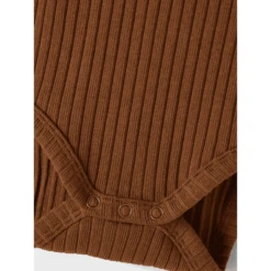 Lil'Atelier Lange Mouw Body Nbnikar Cambridge Bruin 7 Lil'Atelier Lange Mouw Body Nbnikar Cambridge Bruin -Kleintje Luxe lilatelier lange mouw body nbnikar cambridge bruin a331258 3