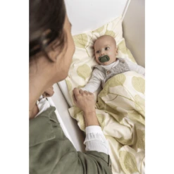 Lullaby Planet Latex Speen Rond 2-pack Maat 2 Forest Green & Flint Stone -Kleintje Luxe lullaby planet latex speen rond 2 pack maat 2 forest green amp flint stone a353836 2