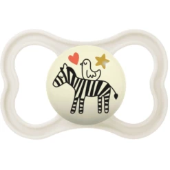 MAM Fopspeen Supreme Night Silicone, 6-16 Maanden, 2 Stuks, Leeuw/Zebra -Kleintje Luxe mam fopspeen supreme night silicone 6 16 maanden 2 stuks leeuw zebra a382646 3