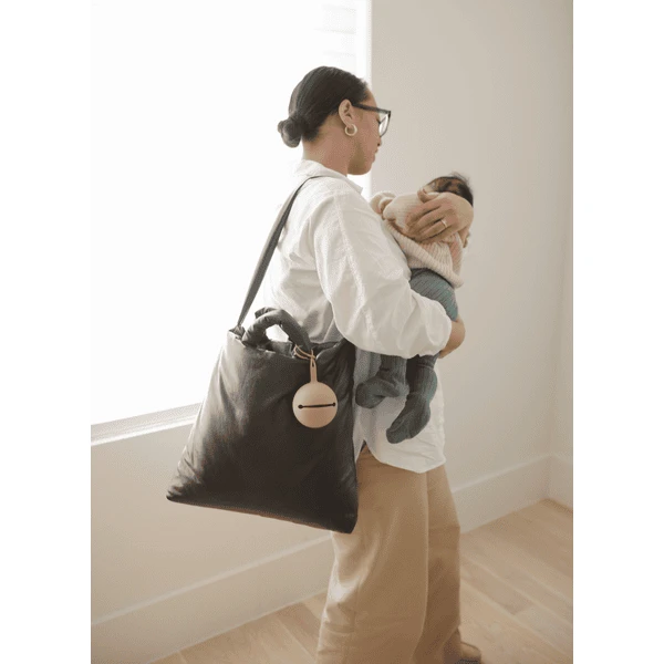 Mushie Fopspeenhouder, Pale Taupe 2 Mushie Fopspeenhouder, Pale Taupe - Afbeelding 2