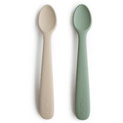 Mushie Siliconenlepel, Cambridge Blauw/Verandering Sand -Kleintje Luxe mushie siliconenlepel cambridge blauw verandering sand a399508 3