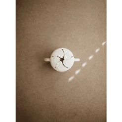 Mushie Snackbeker Shifting Sand -Kleintje Luxe mushie snackbeker shifting sand a399430 3