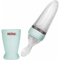 Nuby Nûby Speciale Voedingslepel Gemaakt Van PP Met Voedingscontainer Gemaakt Van Siliconen 90 Ml In Groen -Kleintje Luxe nuby speciale voedingslepel gemaakt van pp met voedingscontainer gemaakt van siliconen 90 ml in groen a309289 2