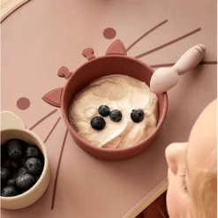 Nuuroo Siliconen Kommetje Alex Giraffe 2 Stuks, Mahonie -Kleintje Luxe nuuroo siliconen kommetje alex giraffe 2 stuks mahonie a363220 4