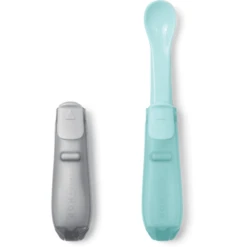 SkipHop Easy Serve Reislepel, Grijs/ Turkoois -Kleintje Luxe skiphop easy serve reislepel grijs turkoois a315494 4