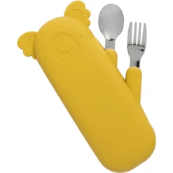 The Cotton Cloud Bestekset Met Etui Zoe De Koala Mosterd -Kleintje Luxe the cotton cloud bestekset met etui zoe de koala mosterd a410102 2