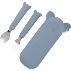 The Cotton Cloud Bestekset Met Etui Zoe De Koala Smokey Blue 8 The Cotton Cloud Bestekset Met Etui Zoe De Koala Smokey Blue -Kleintje Luxe the cotton cloud bestekset met etui zoe de koala smokey blue a410103 3