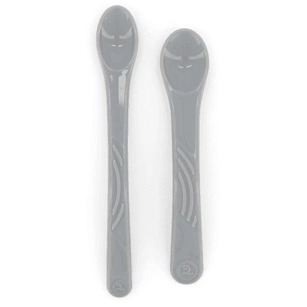 Twistshake TWIST SHAKE 2x Lepeltjes Van De 4e Maand In Pastel Grijs 1 Twistshake TWIST SHAKE 2x Lepeltjes Van De 4e Maand In Pastel Grijs